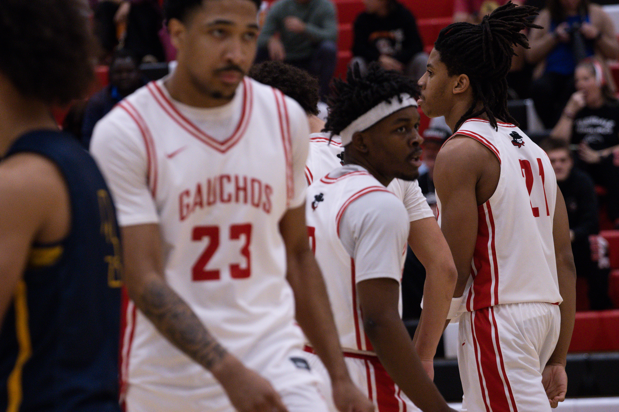 Gauchos Fall In Road Contest Against Pima